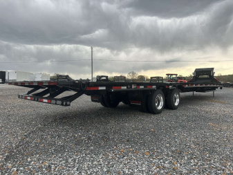 New 2025 MAXXD 102"X40' 40K *ENGINEERED FRAME* HYD DOVE Gooseneck Flatbed Trailer *AIR RIDE*