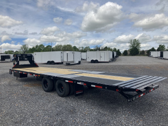 New 2025 MAXXD 102" x 32' 25.9K HYD Dove Gooseneck Trailer