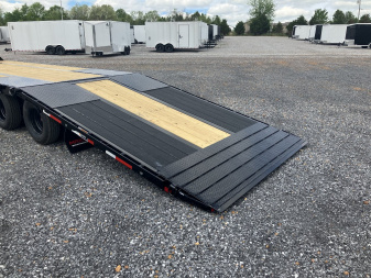 New 2025 MAXXD 102" x 32' 25.9K HYD Dove Gooseneck Trailer