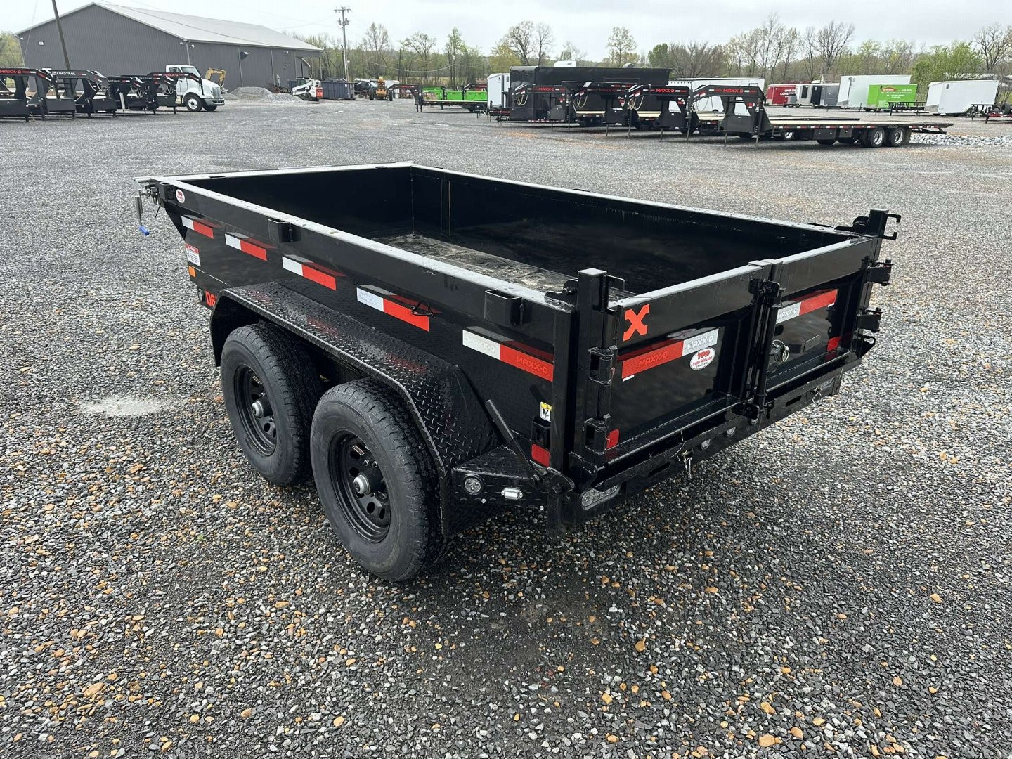 New 2025 MAXXD 60"x10' 10k Dump Trailer