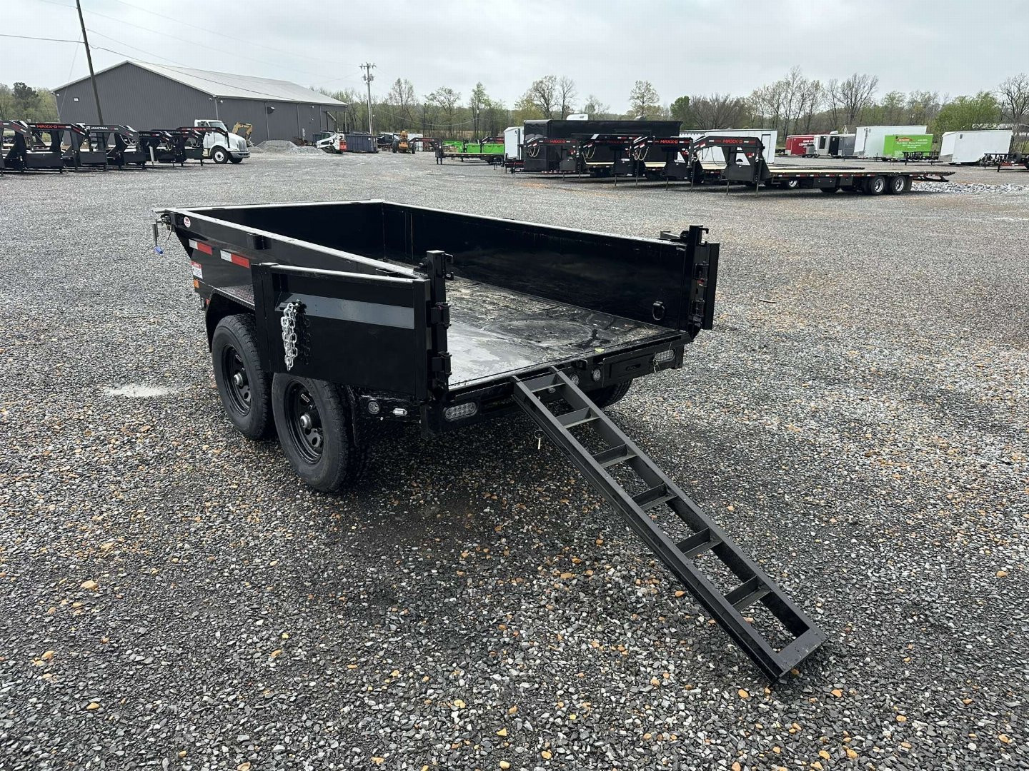 New 2025 MAXXD 60"x10' 10k Dump Trailer
