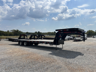 New 2025 MAXXD Gooseneck Trailer | 32' x 102' 30K GVWR