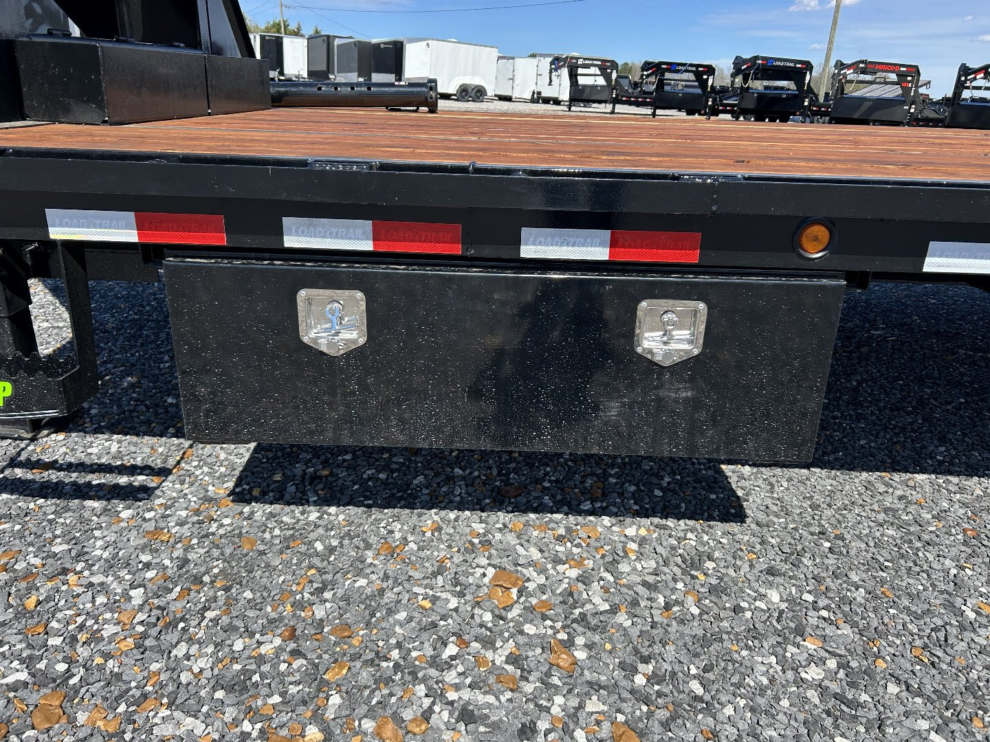 Used 2022 Load Trail 102"X34' 24K Hyd Dove Gooseneck Trailer