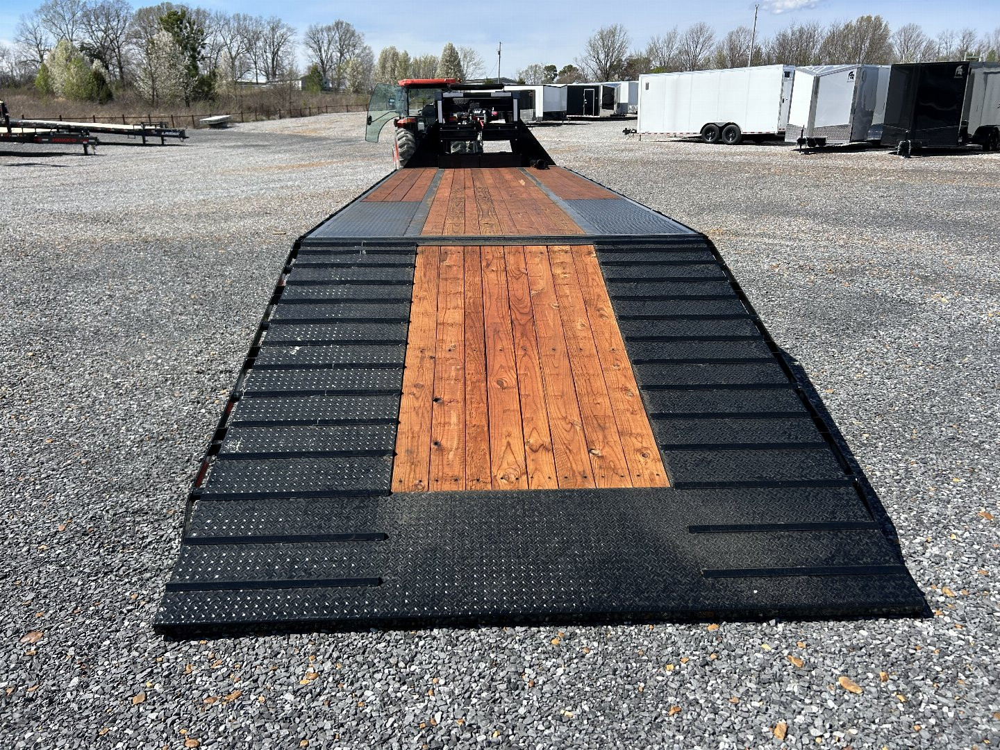 Used 2022 Load Trail 102"X34' 24K Hyd Dove Gooseneck Trailer