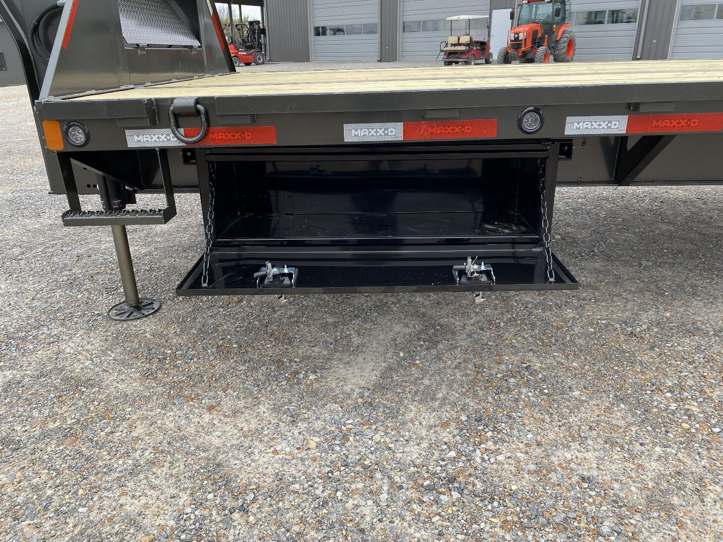 New 2025 MAXXD Gooseneck Trailer | 102" x 34' 40K GVWR