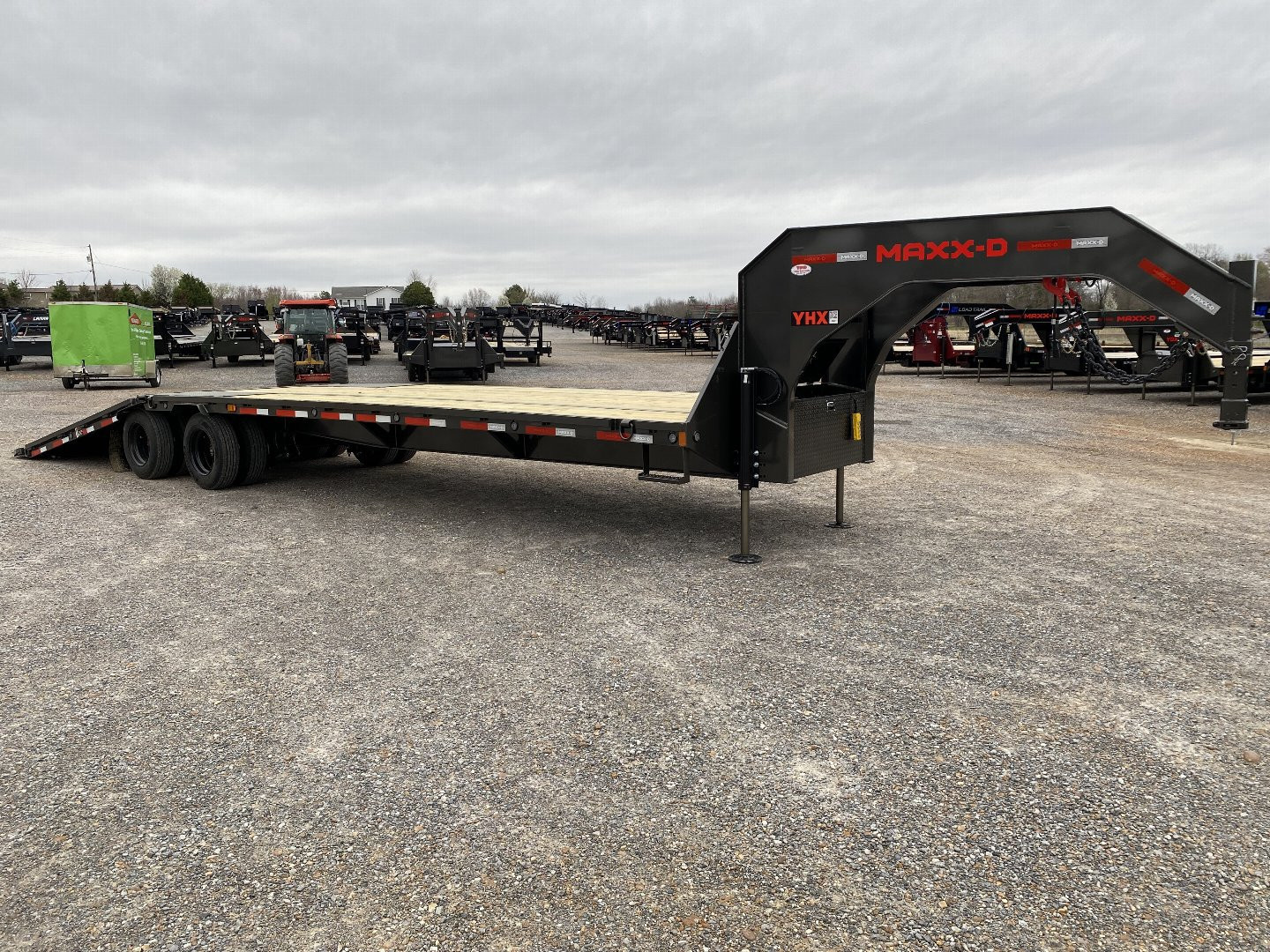 New 2025 MAXXD Gooseneck Trailer | 102" x 34' 40K GVWR