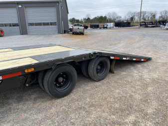New 2025 MAXXD Gooseneck Trailer | 102" x 34' 40K GVWR
