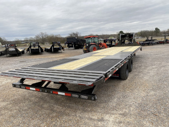 New 2025 MAXXD Gooseneck Trailer | 102" x 34' 40K GVWR