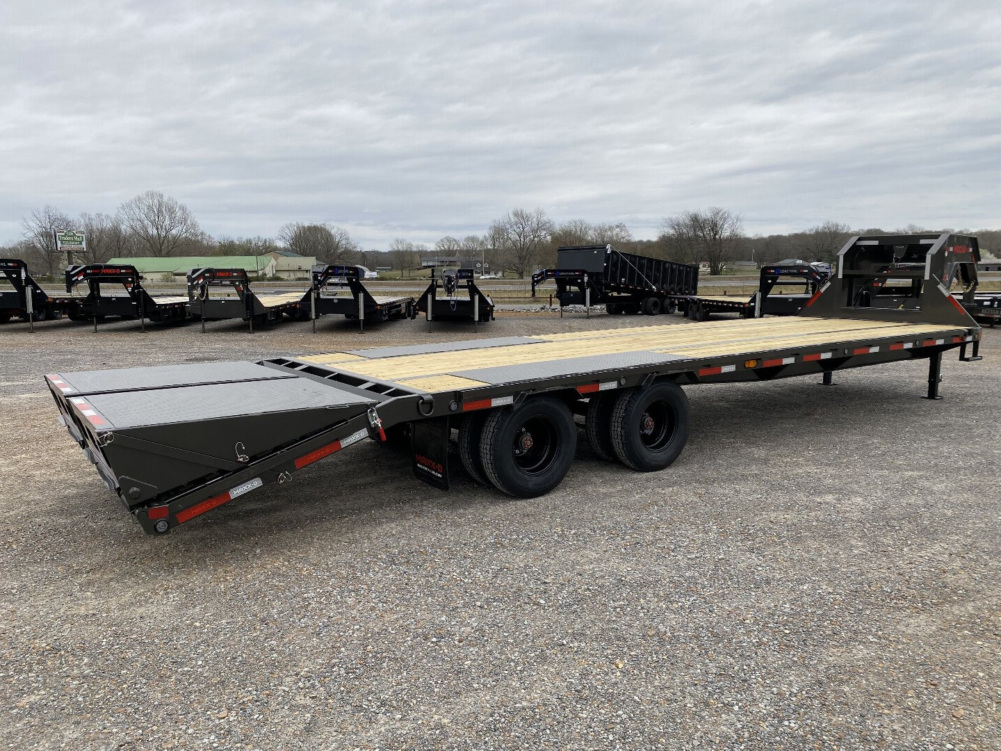 New 2025 MAXXD Gooseneck Flatbed Trailer | 102" x 30' 25.9K GVWR