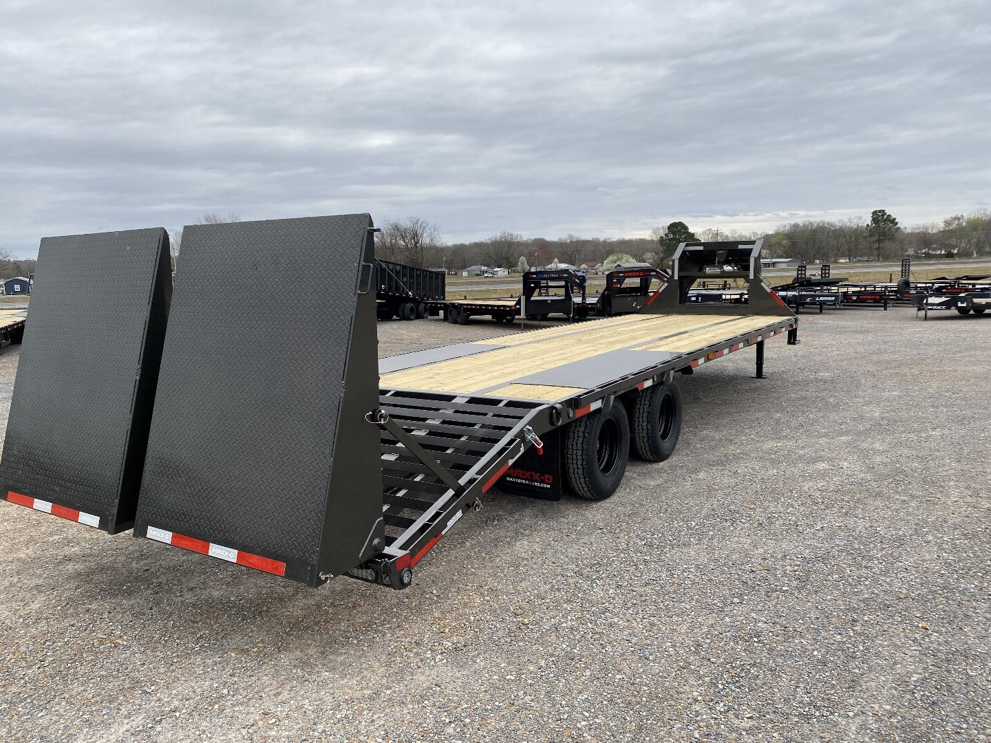 New 2025 MAXXD Gooseneck Flatbed Trailer | 102" x 30' 25.9K GVWR
