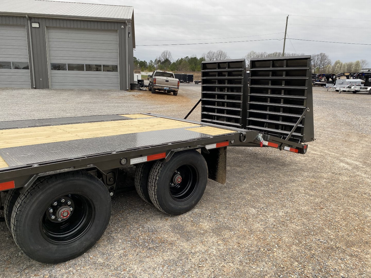 New 2025 MAXXD Gooseneck Flatbed Trailer | 102" x 30' 25.9K GVWR