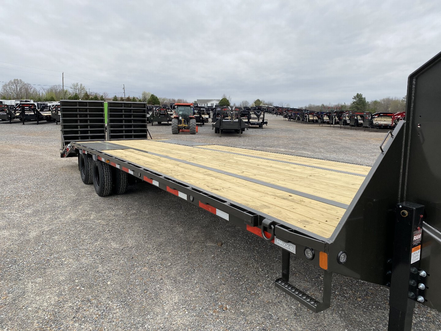 New 2025 MAXXD Gooseneck Flatbed Trailer | 102" x 30' 25.9K GVWR