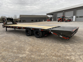 New 2025 MAXXD Gooseneck Flatbed Trailer | 102" x 30' 25.9K GVWR