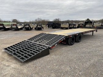New 2025 MAXXD Gooseneck Flatbed Trailer | 102" x 30' 25.9K GVWR