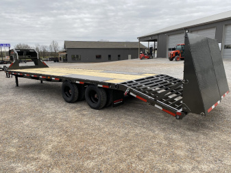 New 2025 MAXXD Gooseneck Flatbed Trailer | 102" x 30' 25.9K GVWR
