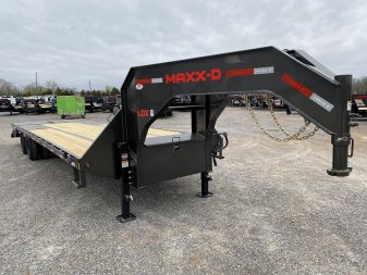 New 2025 MAXXD 102"X30' 22.5K Gooseneck Flatbed Trailer *ENGINEERED FRAME*