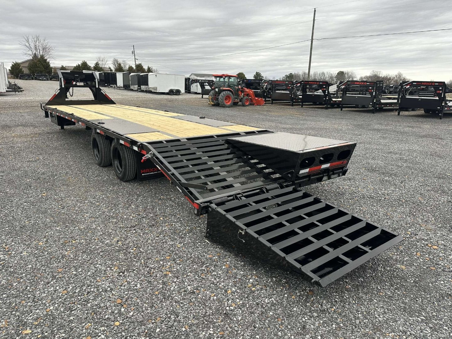 New 2025 MAXXD Gooseneck Trailer | 12' x 32' 40K GVWR