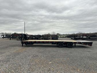 New 2025 MAXXD Gooseneck Trailer | 12' x 32' 40K GVWR
