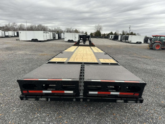New 2025 MAXXD Gooseneck Trailer | 12' x 32' 40K GVWR