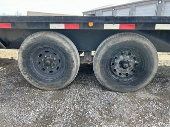 Used 2021 Load Trail 102" x 30' 14k Gooseneck Trailer