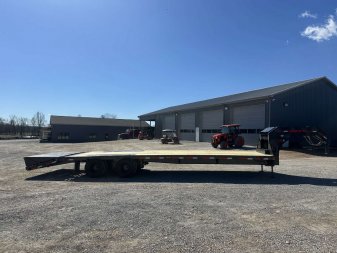 New 2025 MAXXD 102"X32' 25.9K Gooseneck Flatbed Trailer *ENGINEERED FRAME*
