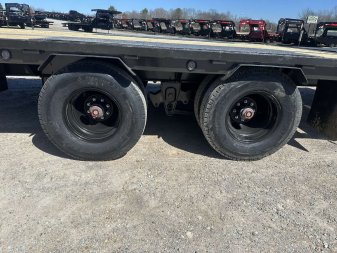 New 2025 MAXXD 102"X32' 25.9K Gooseneck Flatbed Trailer *ENGINEERED FRAME*