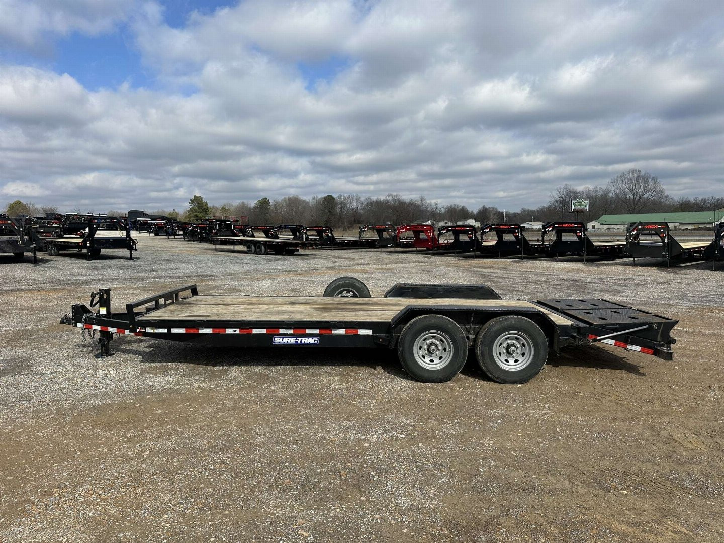 Used 2024 Sure-Trac 83"x20' 14k Equipment Trailer