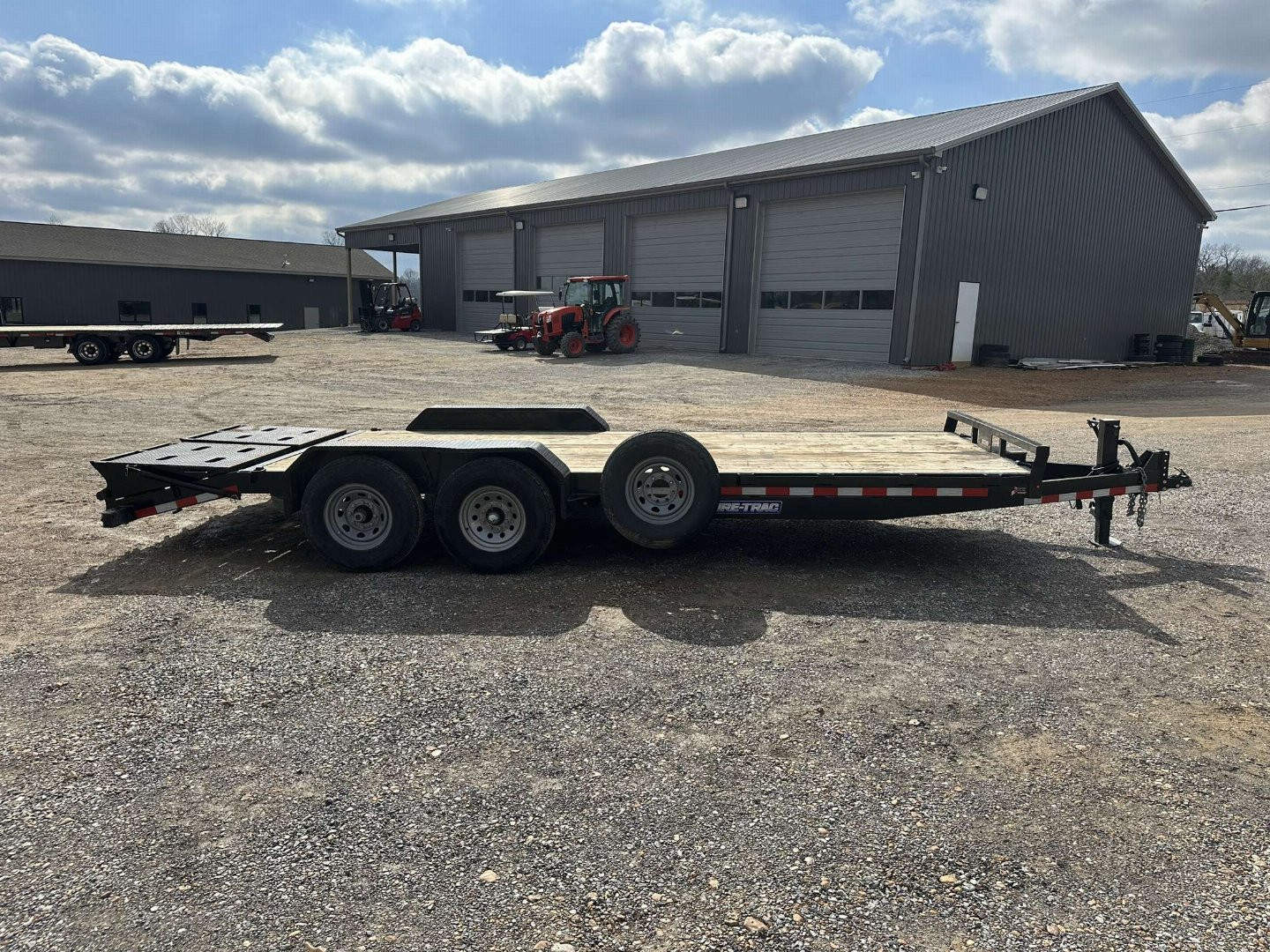 Used 2024 Sure-Trac 83"x20' 14k Equipment Trailer