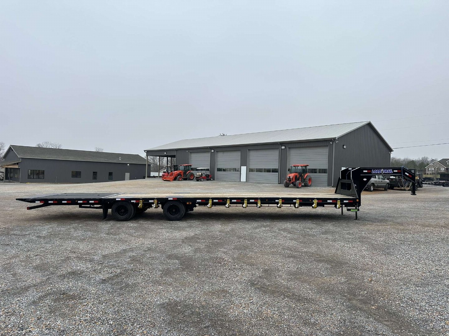 Used 2023 Load Trail 102"X40' 30K Hyd Dove Gooseneck Trailer