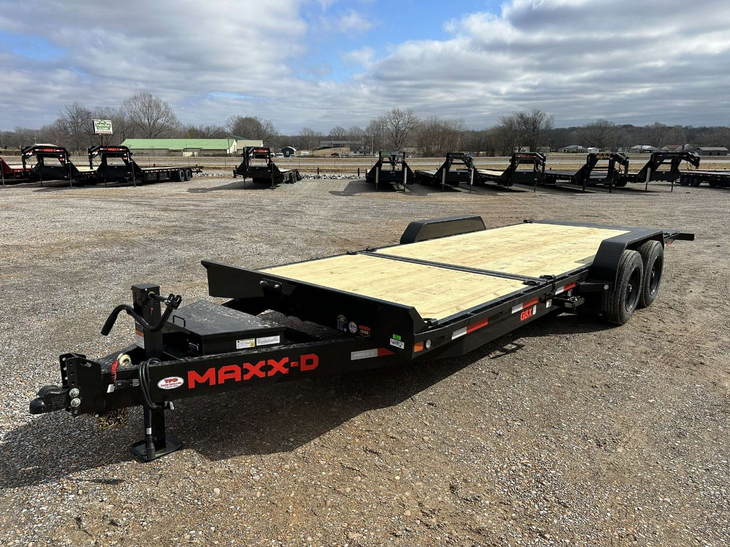 New 2025 MAXXD 83" X 22' 17.5K Tilt Equipment Trailer