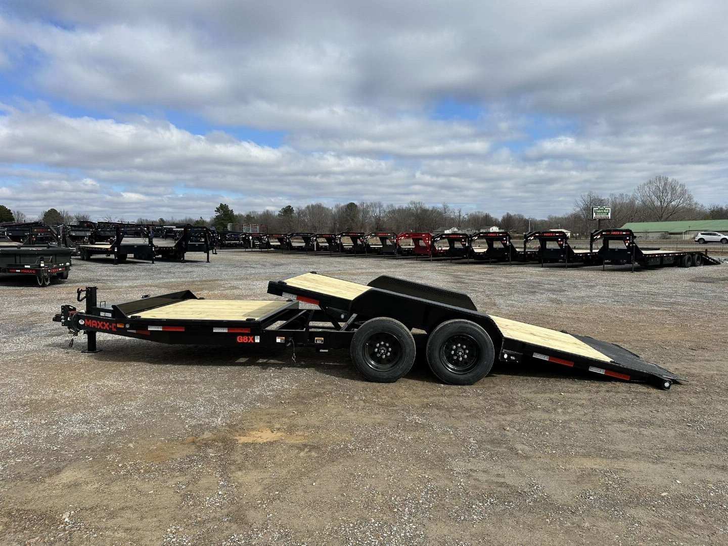 New 2025 MAXXD 83" X 22' 17.5K Tilt Equipment Trailer