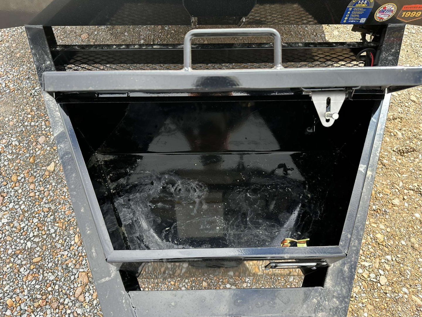 New 2025 MAXXD 83" X 22' 17.5K Tilt Equipment Trailer