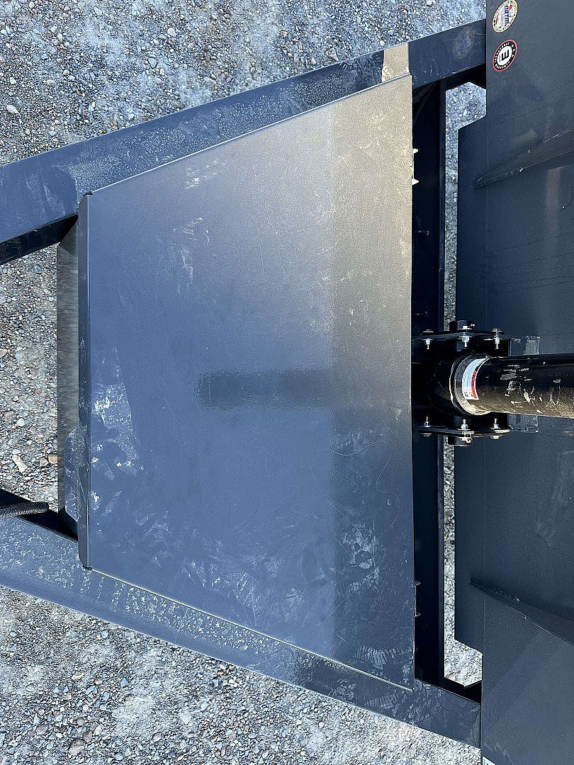 New 2025 Lamar Dump Trailer | 83" x 14' 14K GVWR