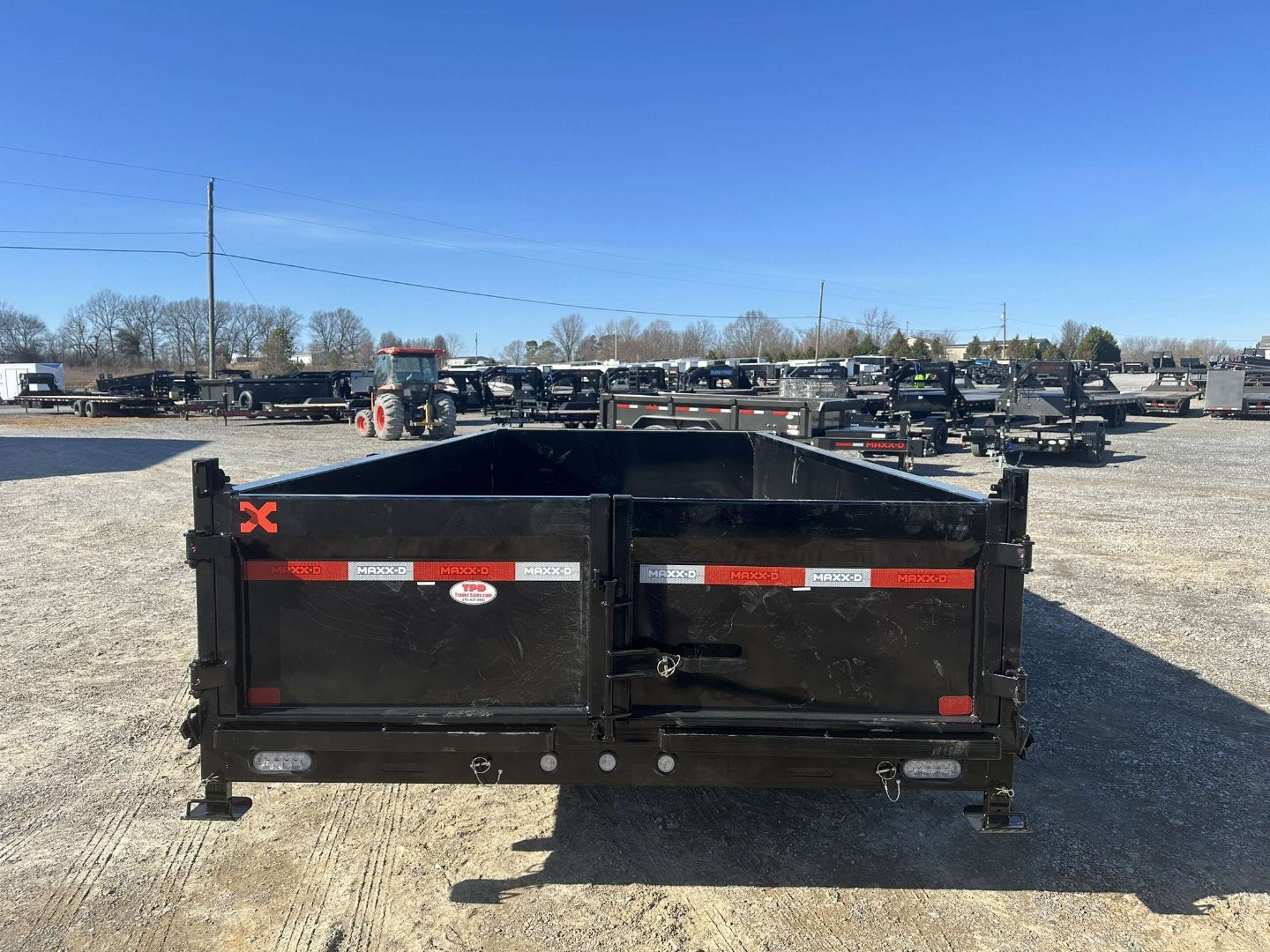 New 2025 MAXXD 83"x16' 17.5k Dump Trailer