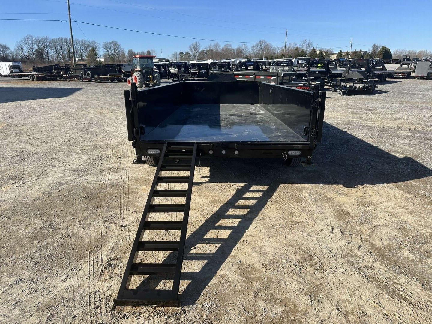New 2025 MAXXD 83"x16' 17.5k Dump Trailer