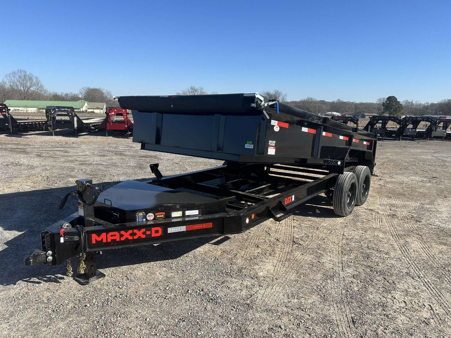 New 2025 MAXXD 83"x16' 17.5k Dump Trailer