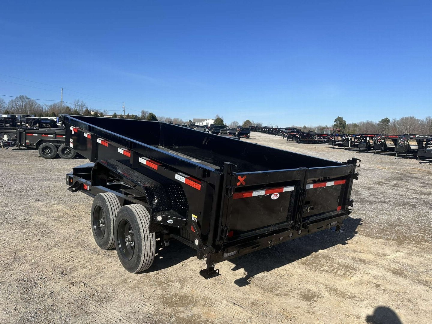 New 2025 MAXXD 83"x16' 17.5k Dump Trailer