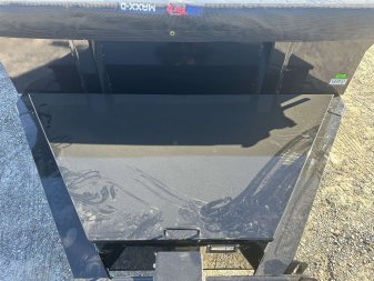 New 2025 MAXXD 83"x16' 17.5k Dump Trailer