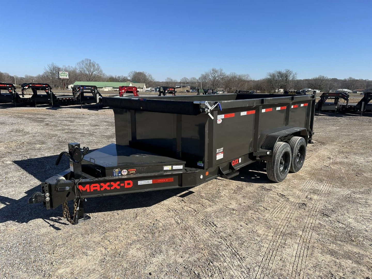 New 2025 MAXXD 83"x14' 17.5k Dump Trailer