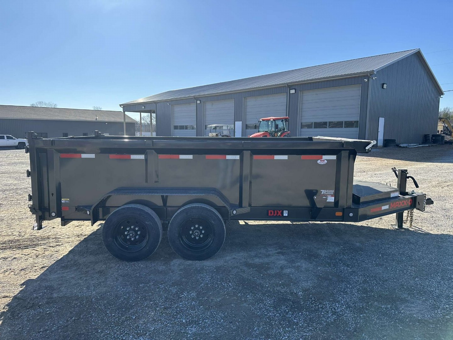 New 2025 MAXXD 83"x14' 17.5k Dump Trailer