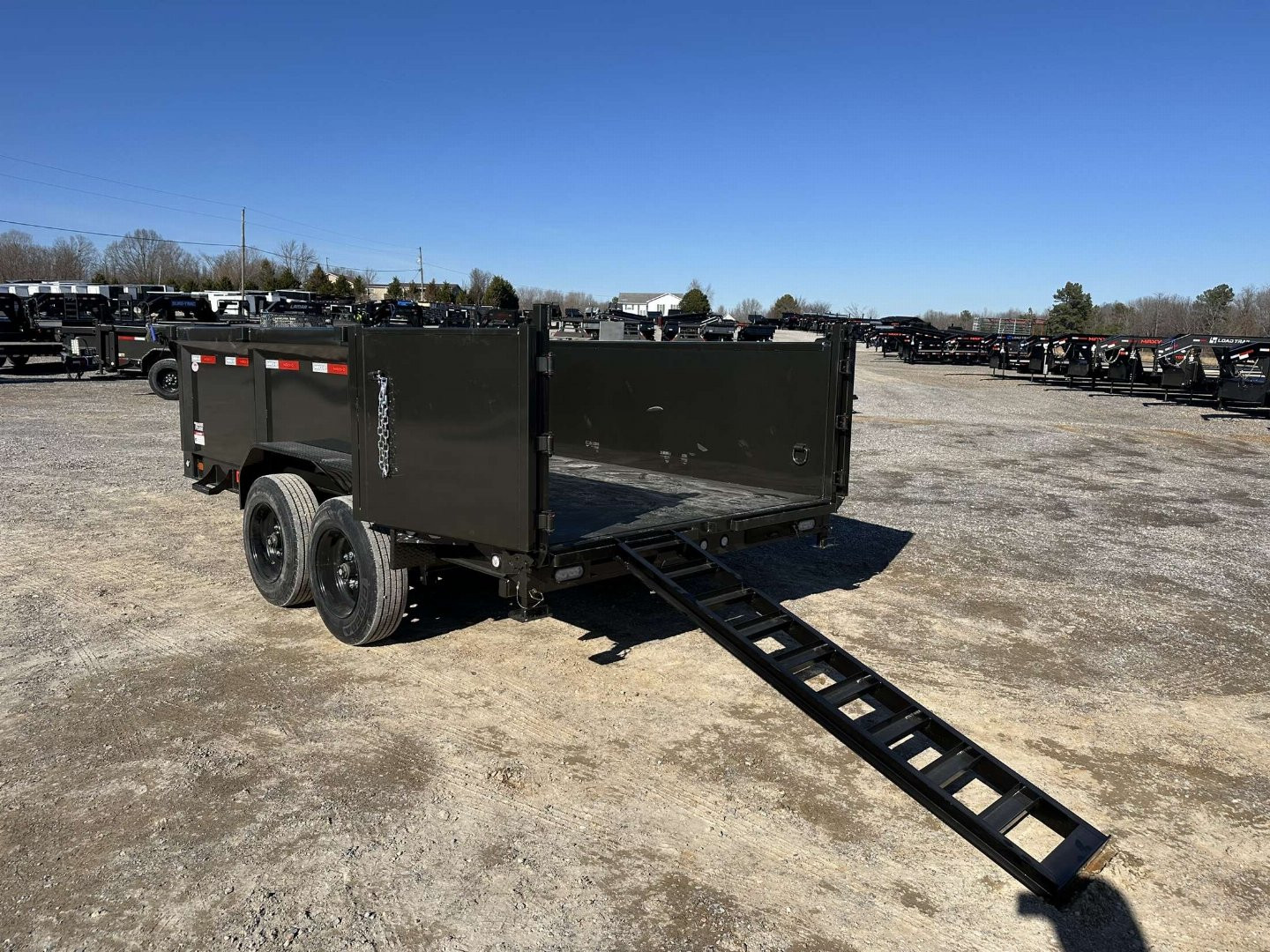 New 2025 MAXXD 83"x14' 17.5k Dump Trailer