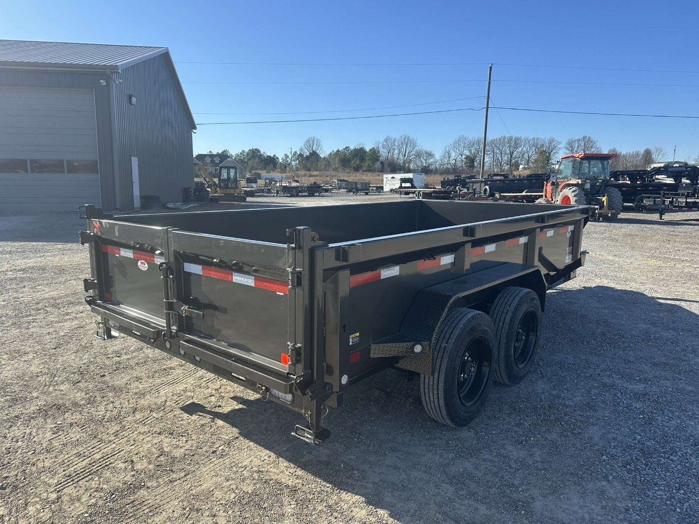 New 2025 MAXXD 83"x14' 17.5k Dump Trailer