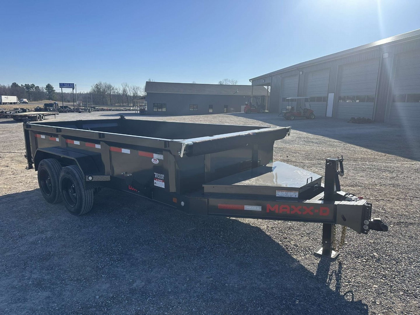 New 2025 MAXXD 83"x14' 17.5k Dump Trailer