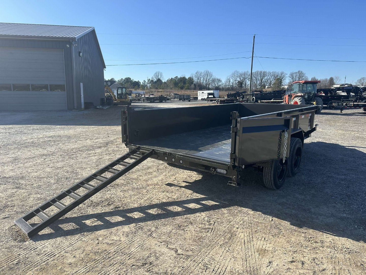 New 2025 MAXXD 83"x14' 17.5k Dump Trailer