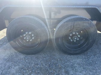 New 2025 MAXXD 83"x14' 17.5k Dump Trailer