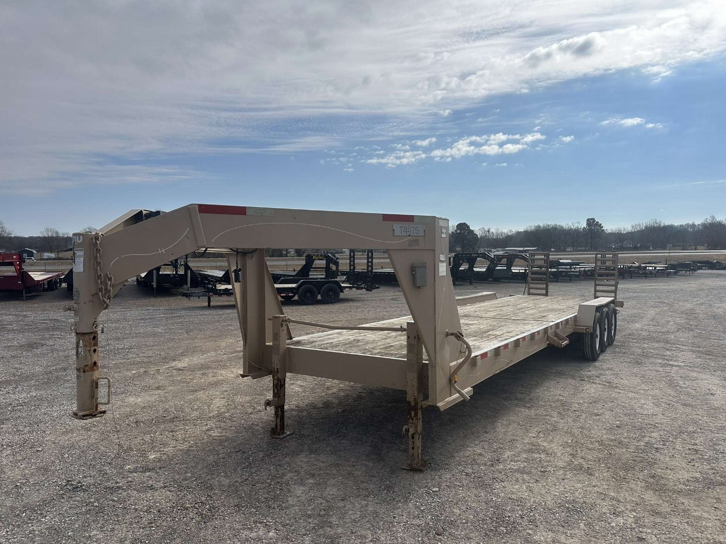 Used 2013 Dell Rapids Custom 83"x30' 21k Gooseneck Equipment Trailer