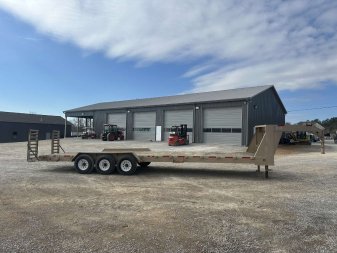 Used 2013 Dell Rapids Custom 83"x30' 21k Gooseneck Equipment Trailer