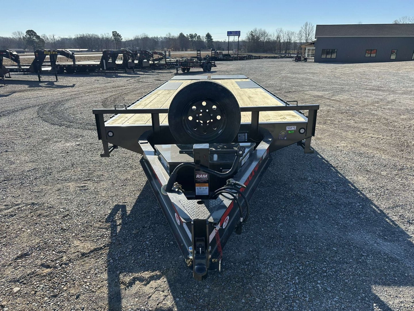 New 2025 MAXXD 102"X24' 17.5K Flatbed Trailer