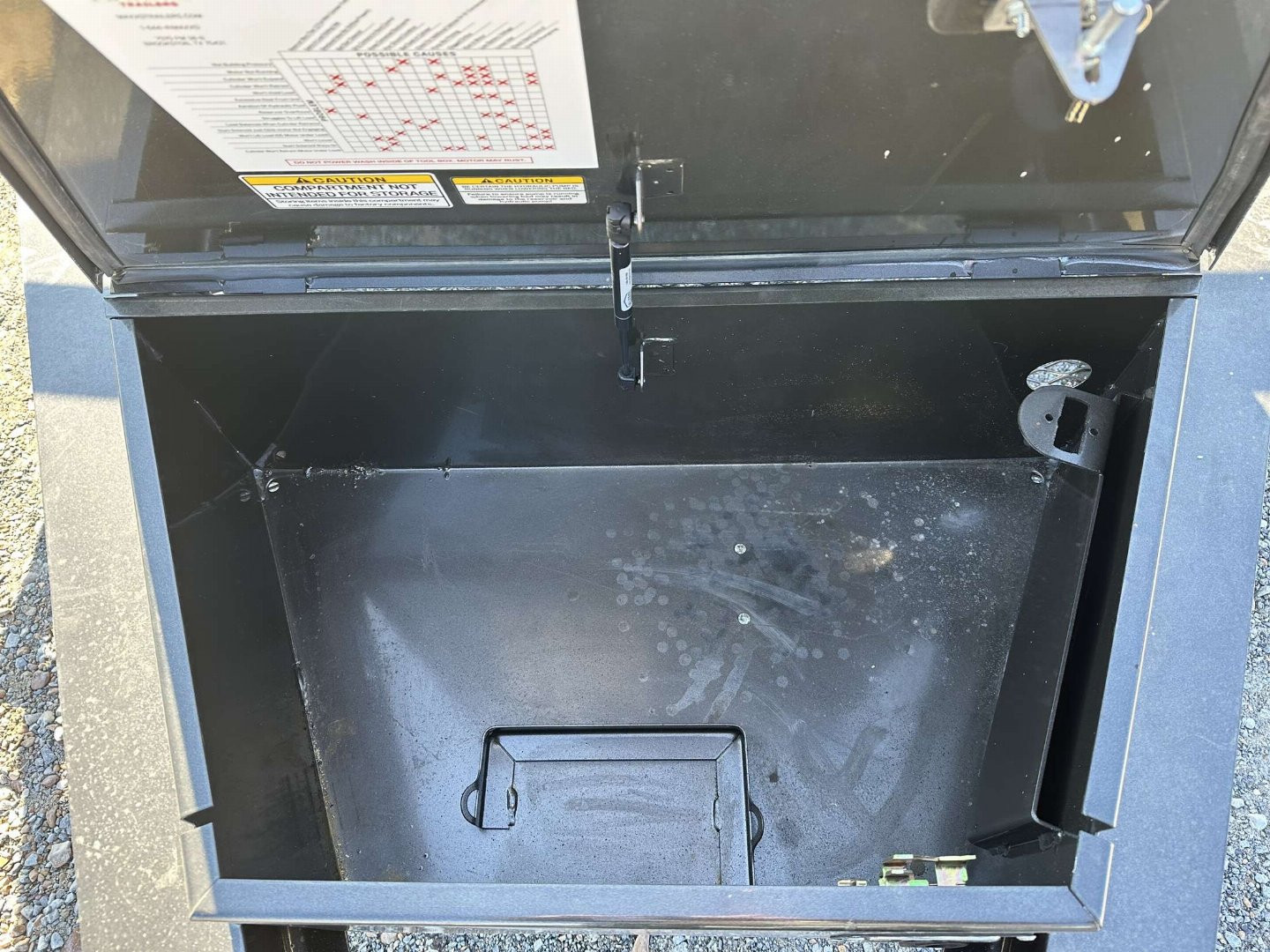 New 2025 MAXXD 102"X24' 17.5K Flatbed Trailer