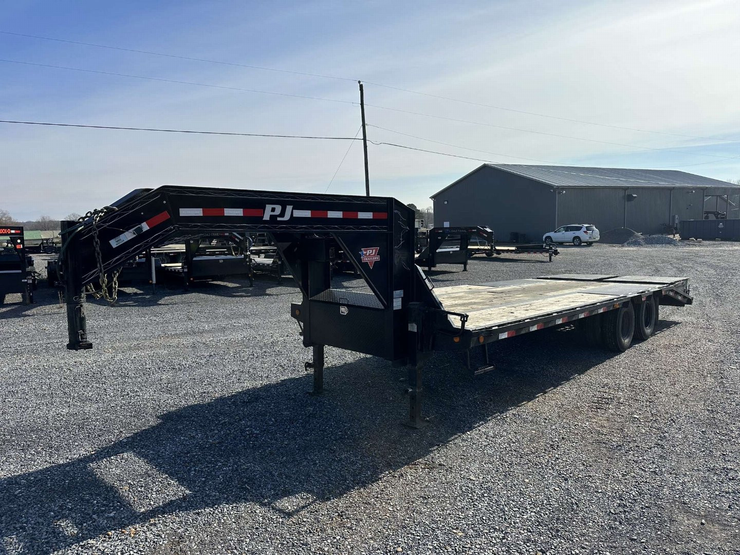 Used 2021 102"x25' PJ 22k Gooseneck Flatbed Trailer